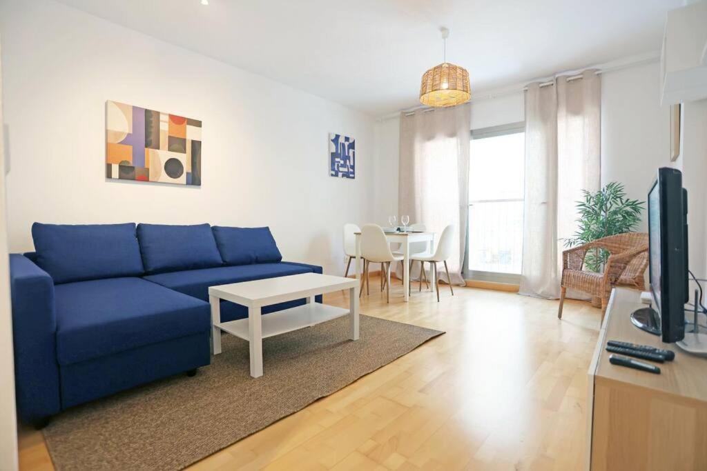 Casa Fenicia - Cosy Apartment With Free Private Parking Малага Екстериор снимка