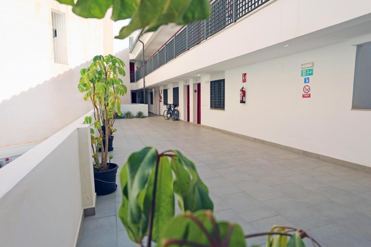 Casa Fenicia - Cosy Apartment With Free Private Parking Малага Екстериор снимка